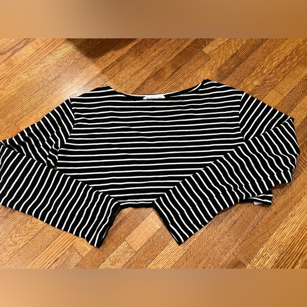The Frankie Shop Tilla Black White Striped Long Sleeve Crop Top Sz Medium/Large